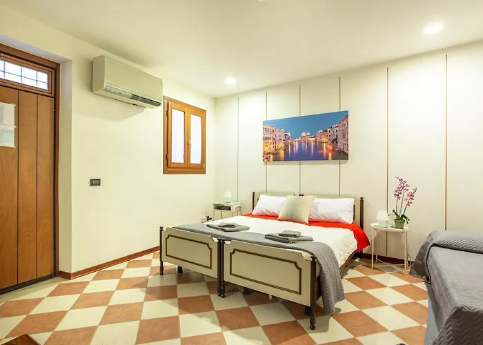 Residenza Giulia Daire Venedik