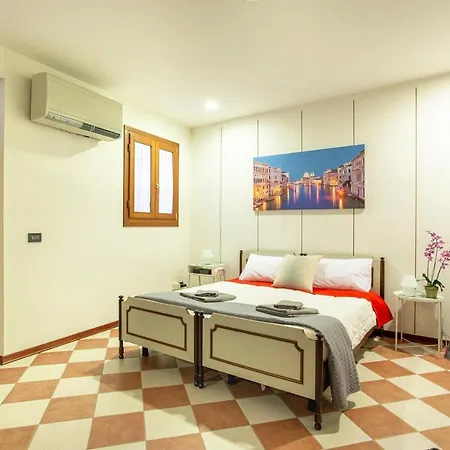 Residenza Giulia Appartement Venetië